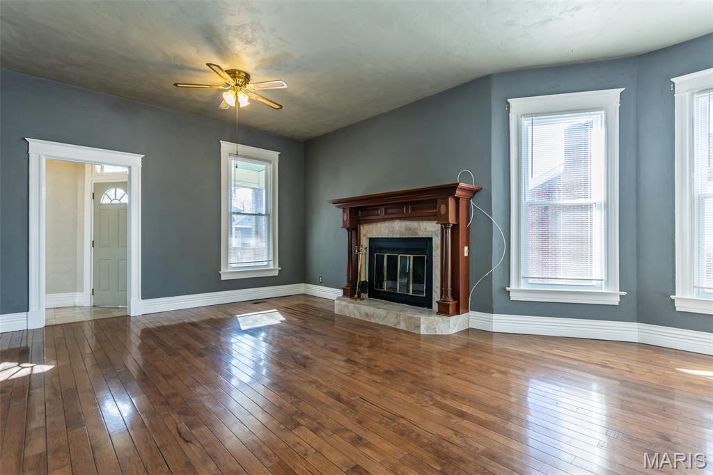 19 North 40th Street Belleville, IL 62226 - Photo 2 of 41