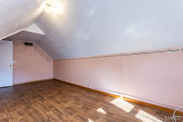 $190,000 | 19 North 40th Street, Belleville, IL 62226