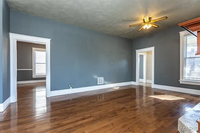 $190,000 | 19 North 40th Street, Belleville, IL 62226