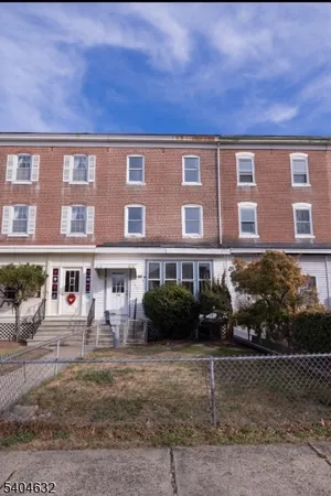 $345,000 | 132 4th Avenue, Roebling, NJ 08554