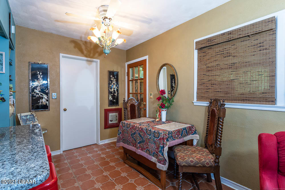 406 Grand Rondo East Crescent City, FL 32112 - Photo 8 of 27 10-10-406-Grand-Rondo-RAW-2691-copy