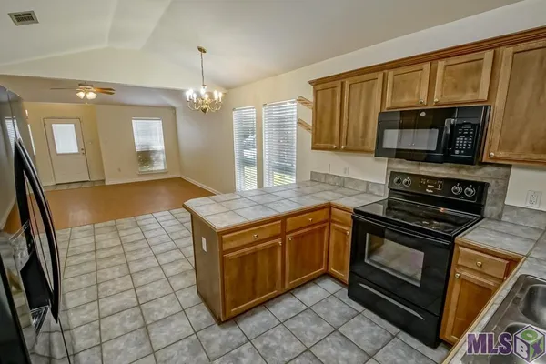 $195,000 | 1352 Harwich Drive, Baton Rouge, LA 70820