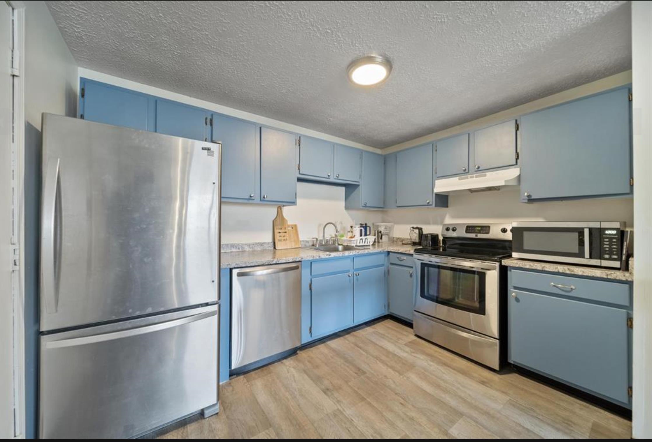 35 Log Street, Unit 3A Manchester, NH 03102 - Photo 14 of 20 Gallery Image 14