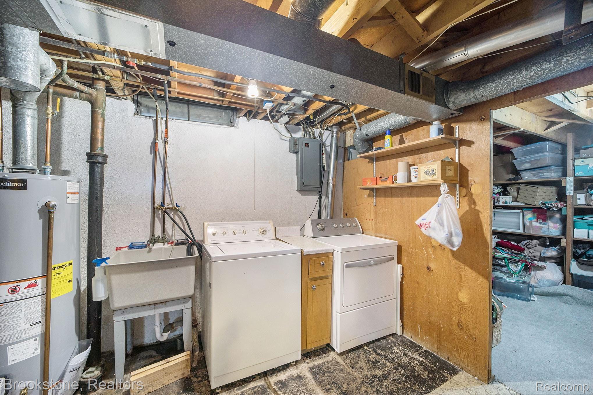 8417 Smethwick Road Sterling Heights, MI 48312 - Photo 20 of 22 017A0472.jpg
