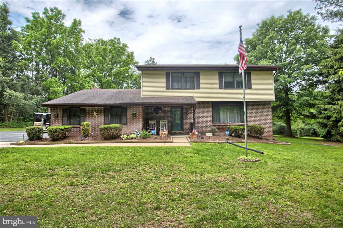 729 Old Quaker Road Lewisberry, PA 17339 - Photo 1 of 34 Gallery Image 1