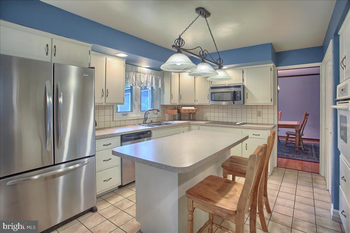 729 Old Quaker Road Lewisberry, PA 17339 - Photo 12 of 34 Gallery Image 12