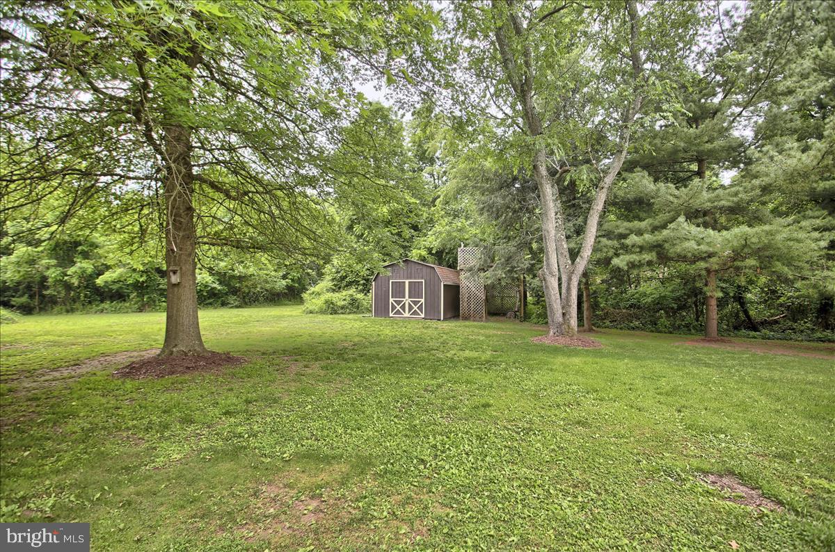 729 Old Quaker Road Lewisberry, PA 17339 - Photo 33 of 34 Gallery Image 33