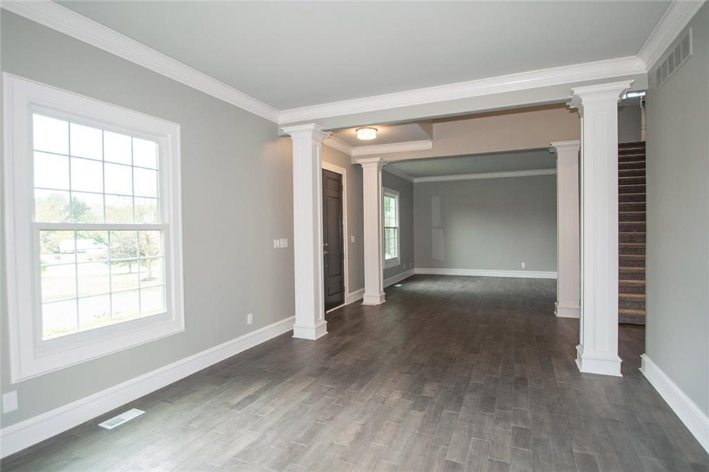 10801 Turne Grove Fishers, IN 46037 - Photo 6 of 48 Gallery Image 6
