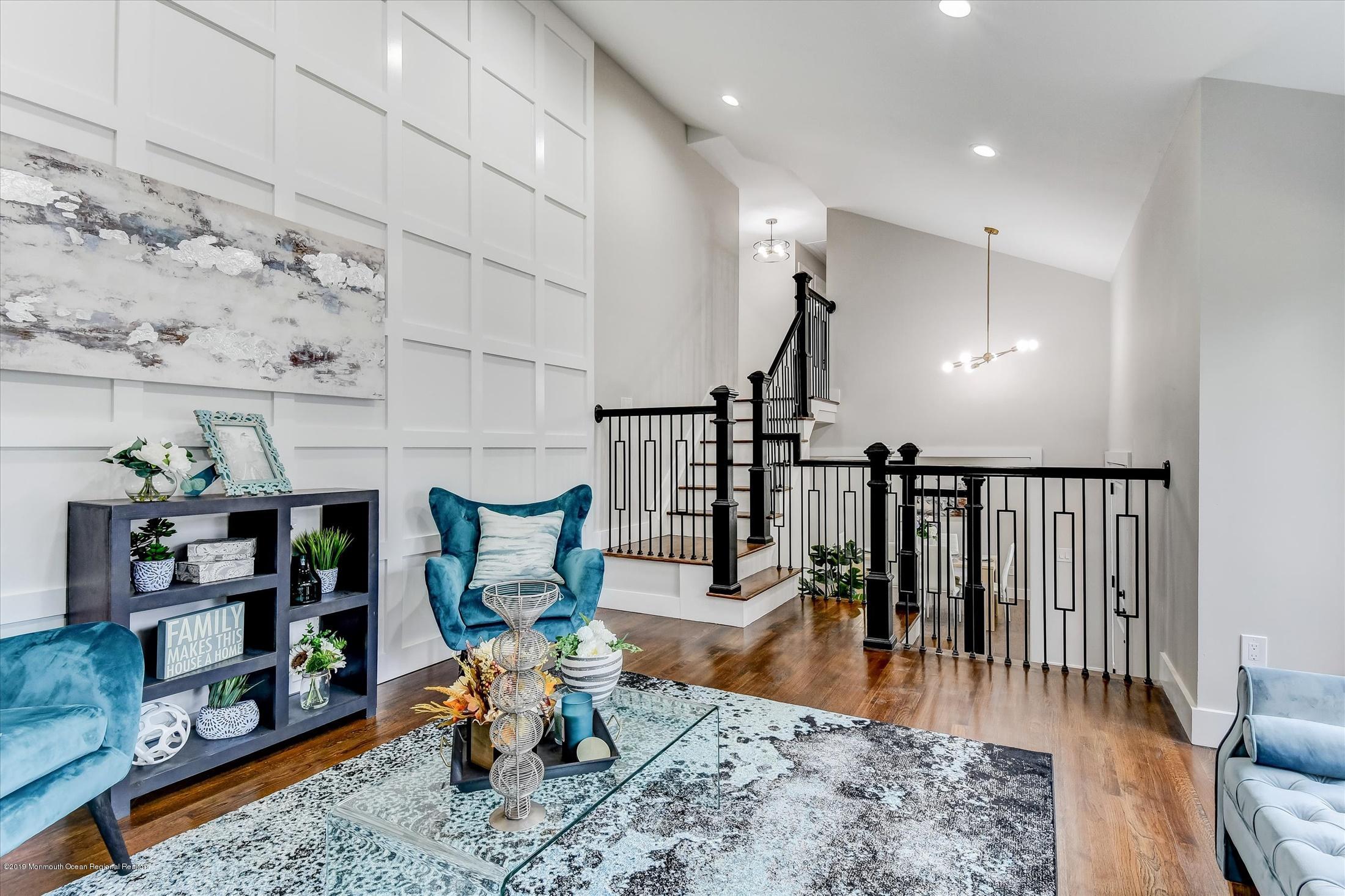 15 Quebec Road Marlboro, NJ 07746 - Photo 15 of 29 Stunning Living Room