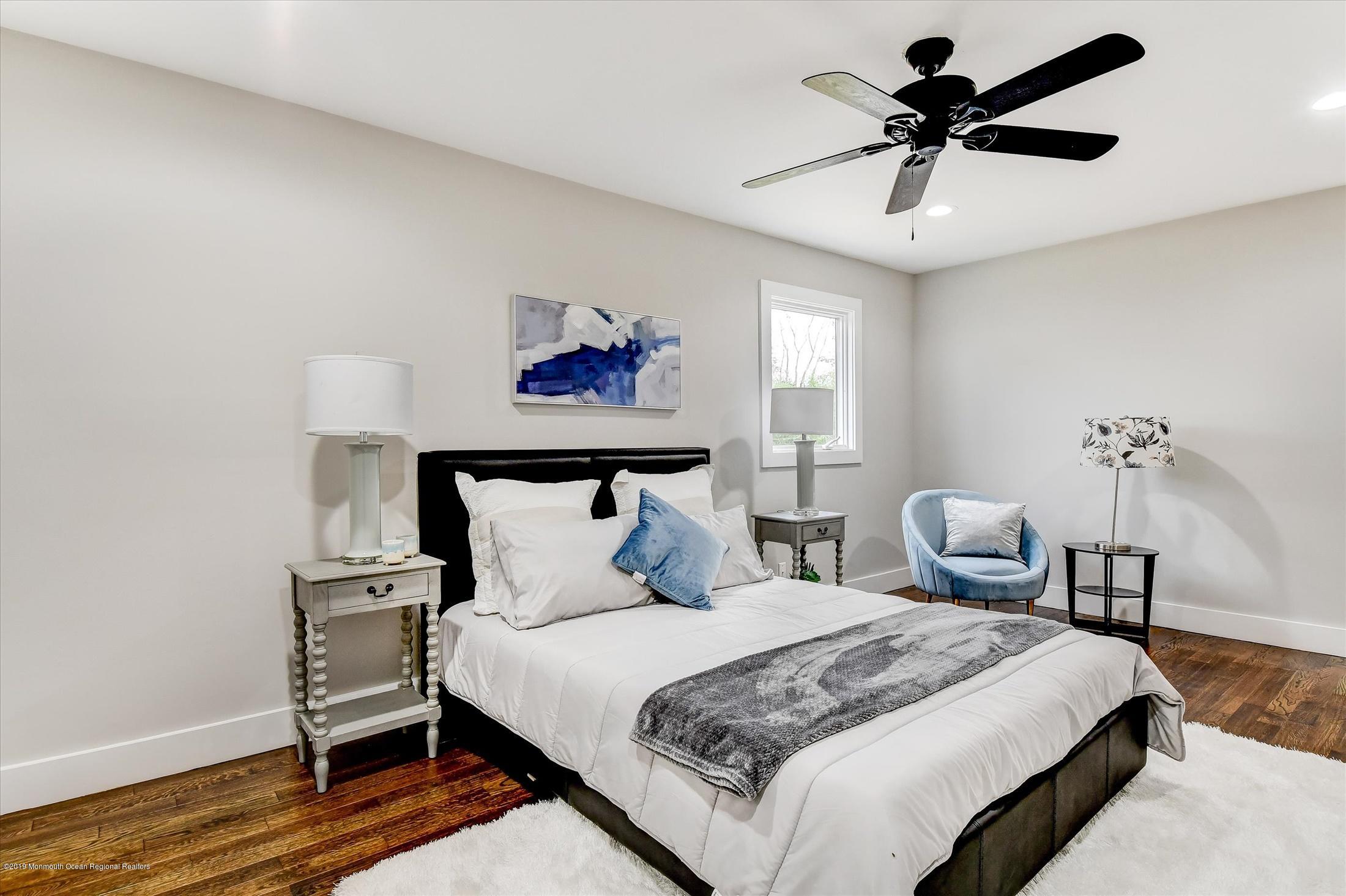 15 Quebec Road Marlboro, NJ 07746 - Photo 18 of 29 Master Suite