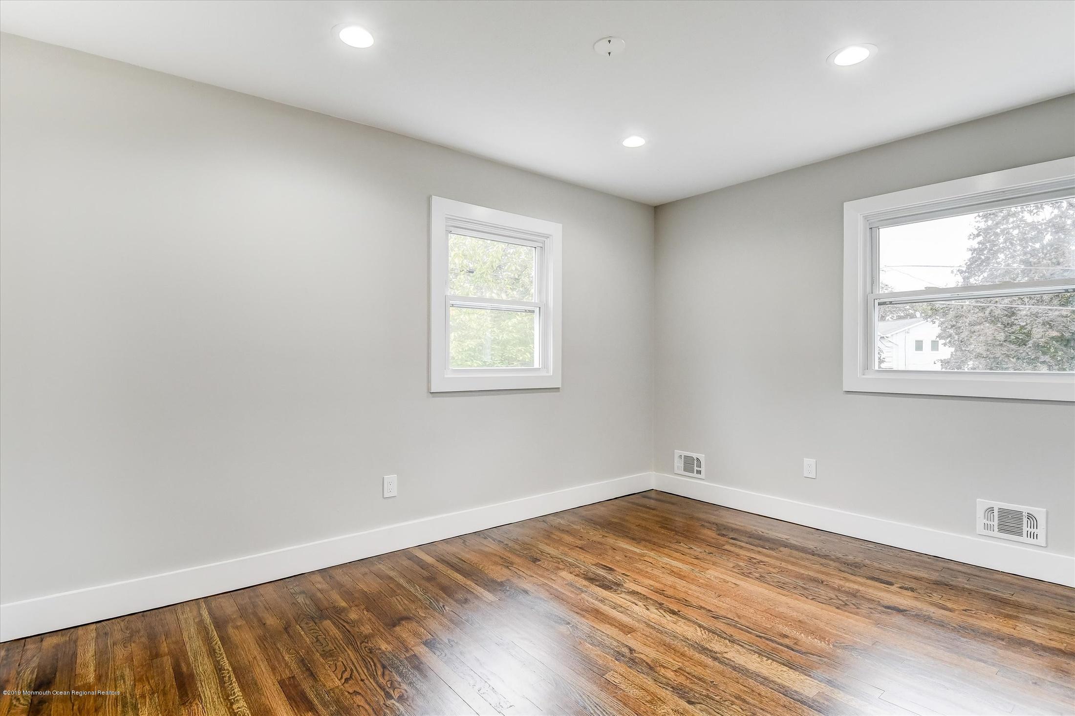 15 Quebec Road Marlboro, NJ 07746 - Photo 20 of 29 Bedroom