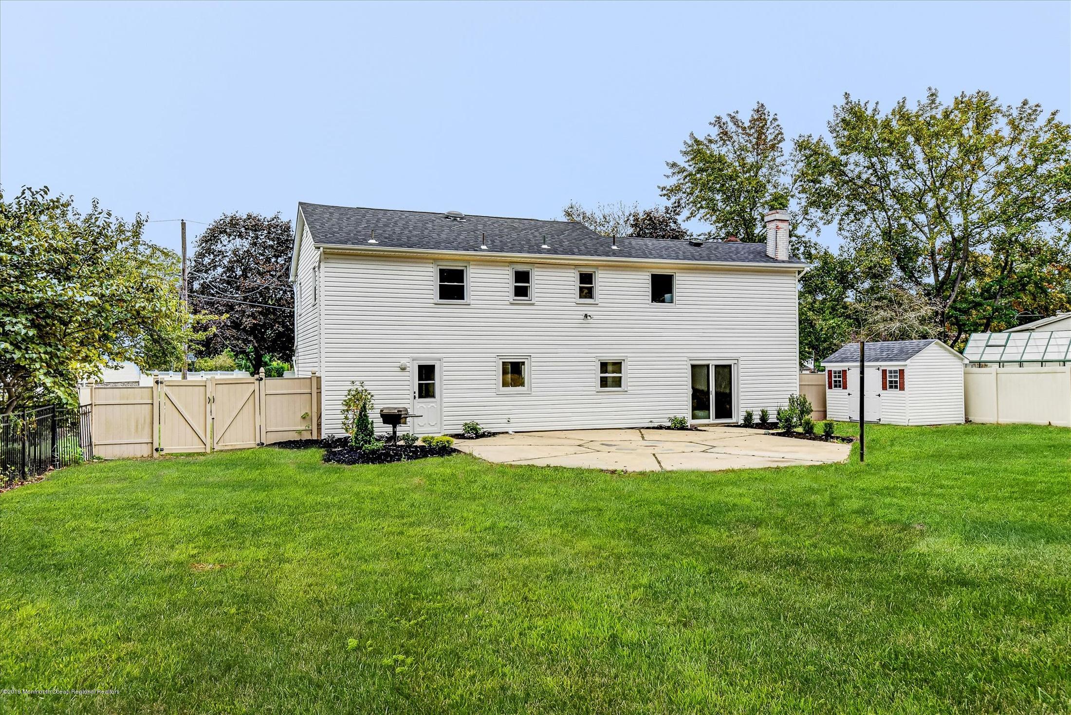 15 Quebec Road Marlboro, NJ 07746 - Photo 25 of 29 Back of house