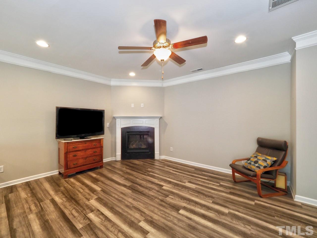 6331 Grace Lily Drive Raleigh, NC 27607 - Photo 9 of 30