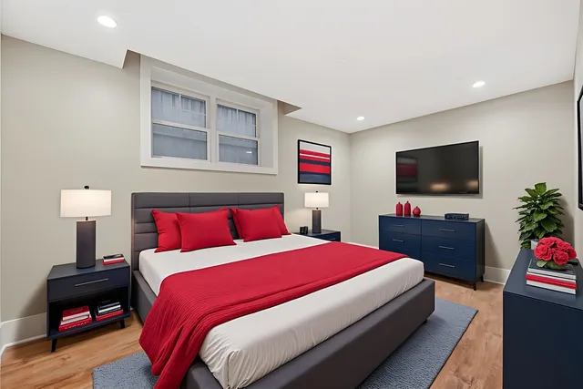 $789,900 | 4223 South Wabash Avenue, Chicago, IL 60653