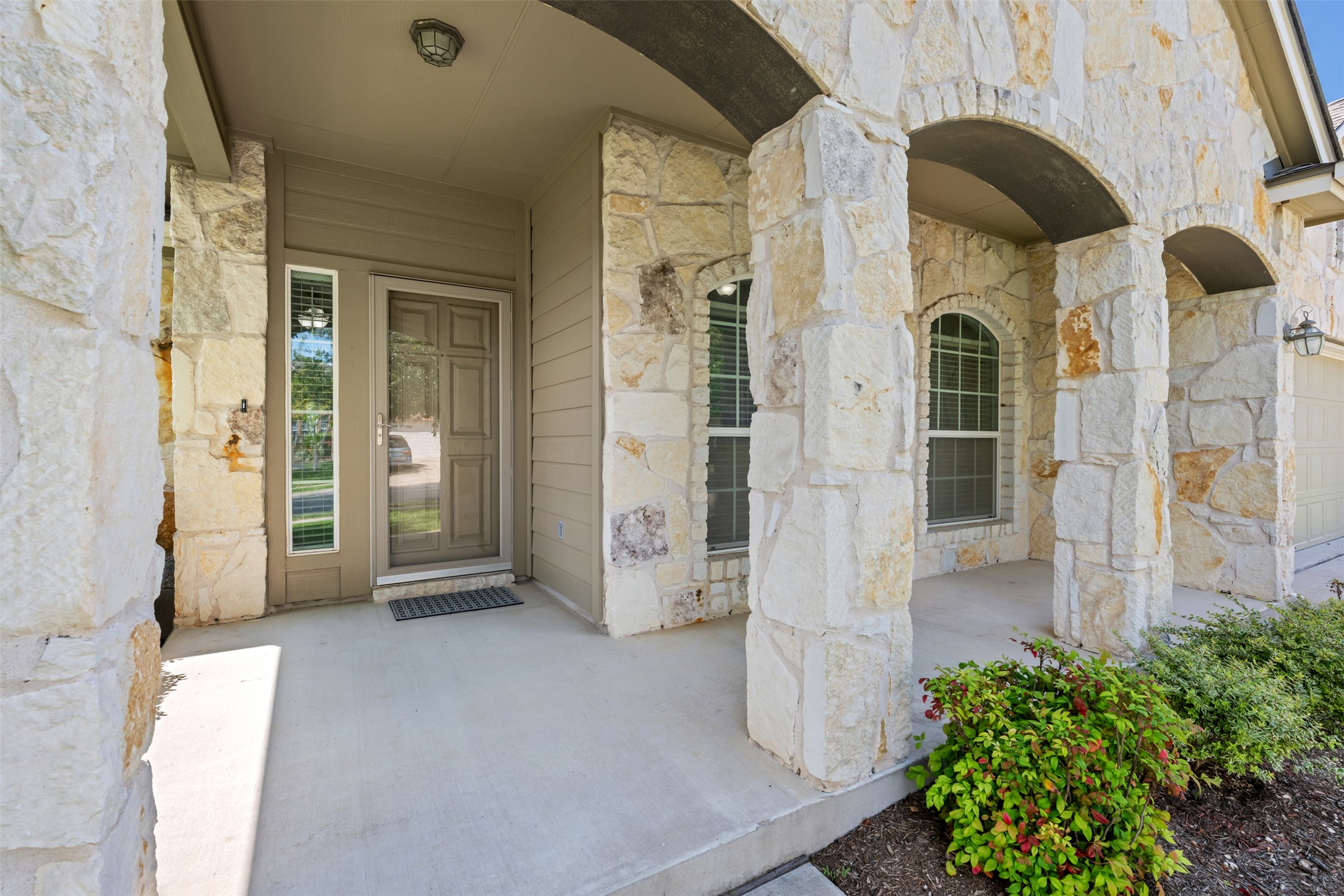 18820 Edinburgh Castle Road Pflugerville, TX 78660 - Photo 3 of 37 a view of an entryway