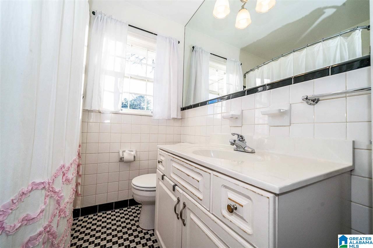 128 Peachtree Road Birmingham, AL 35213 - Photo 25 of 32