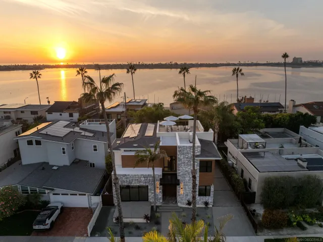 $4,200,000 | 3616 Buena Vista Street, San Diego, CA 92109