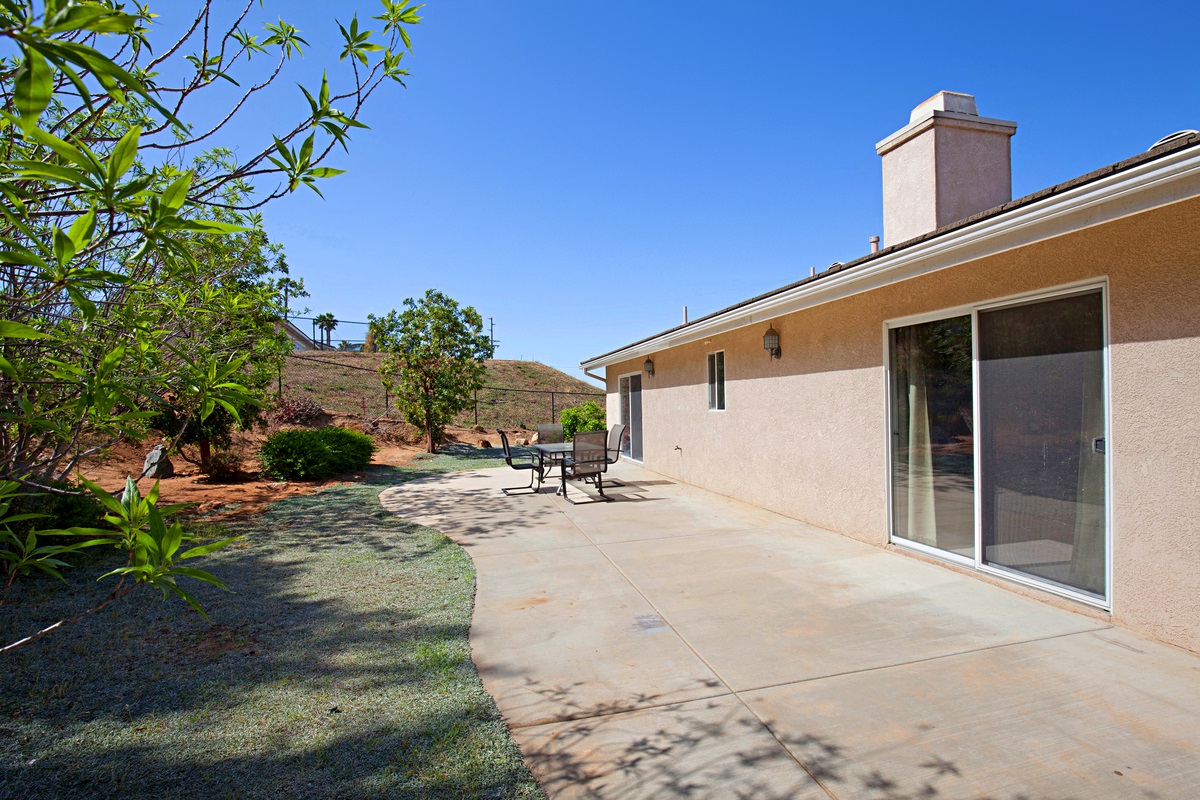 1524 Alturas Road Fallbrook, CA 92028 - Photo 22 of 25