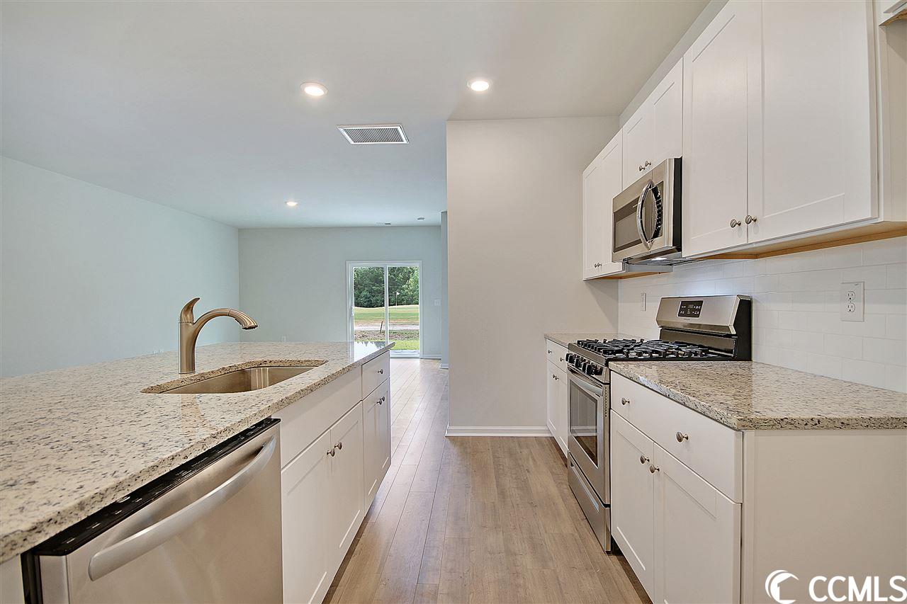 154 Fox Rae Drive Conway, SC 29526 - Photo 10 of 40 Gallery Image 10