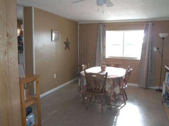 3198 East Brown Road New Castle, IN 47362 - Photo 2 of 10 Gallery Image 2