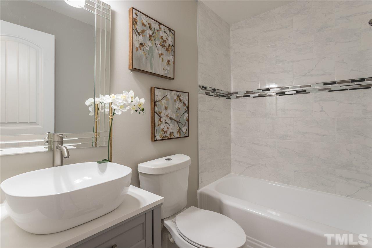 528 Parnell Drive Raleigh, NC 27610 - Photo 6 of 20