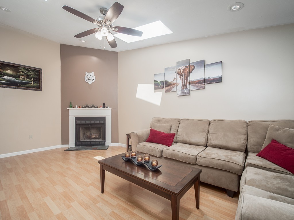 65 Londonderry Road, Unit 65 Grafton, MA 01519 - Photo 5 of 35 Gallery Image 5