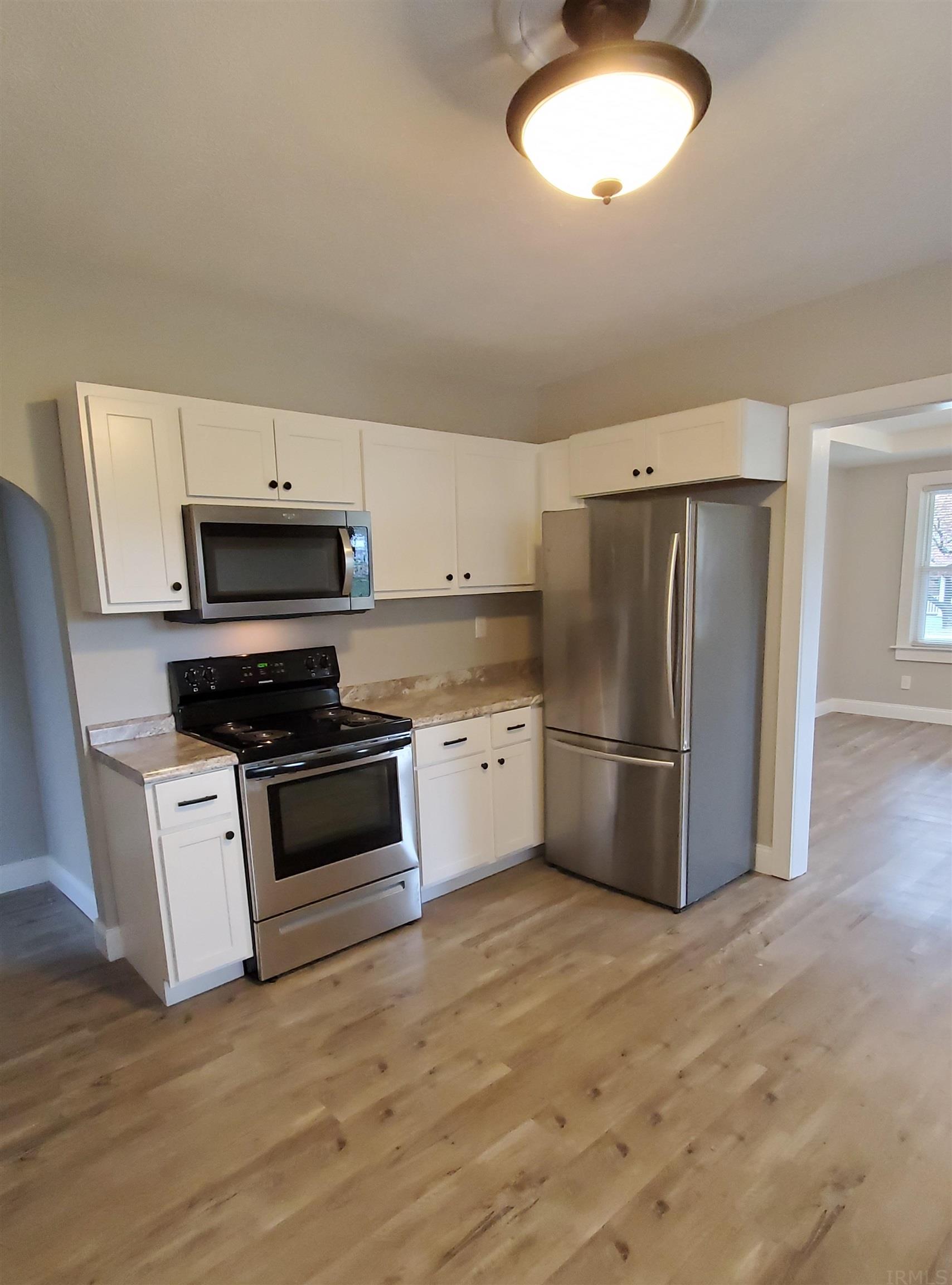 3840 Herrmann Road Evansville, IN 47711 - Photo 12 of 27 Gallery Image 12