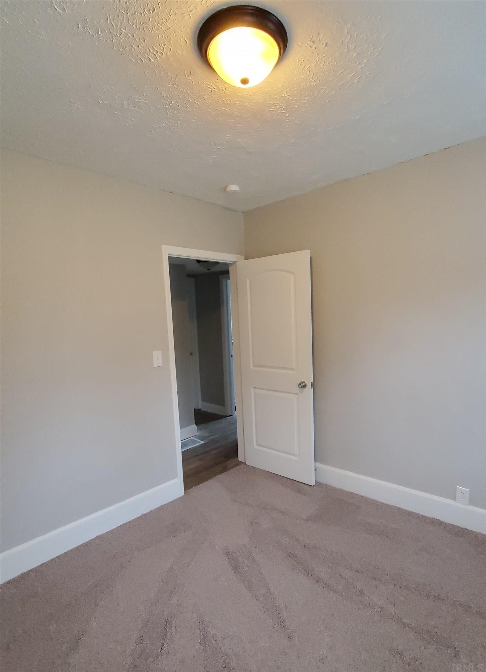 3840 Herrmann Road Evansville, IN 47711 - Photo 14 of 27 Gallery Image 14