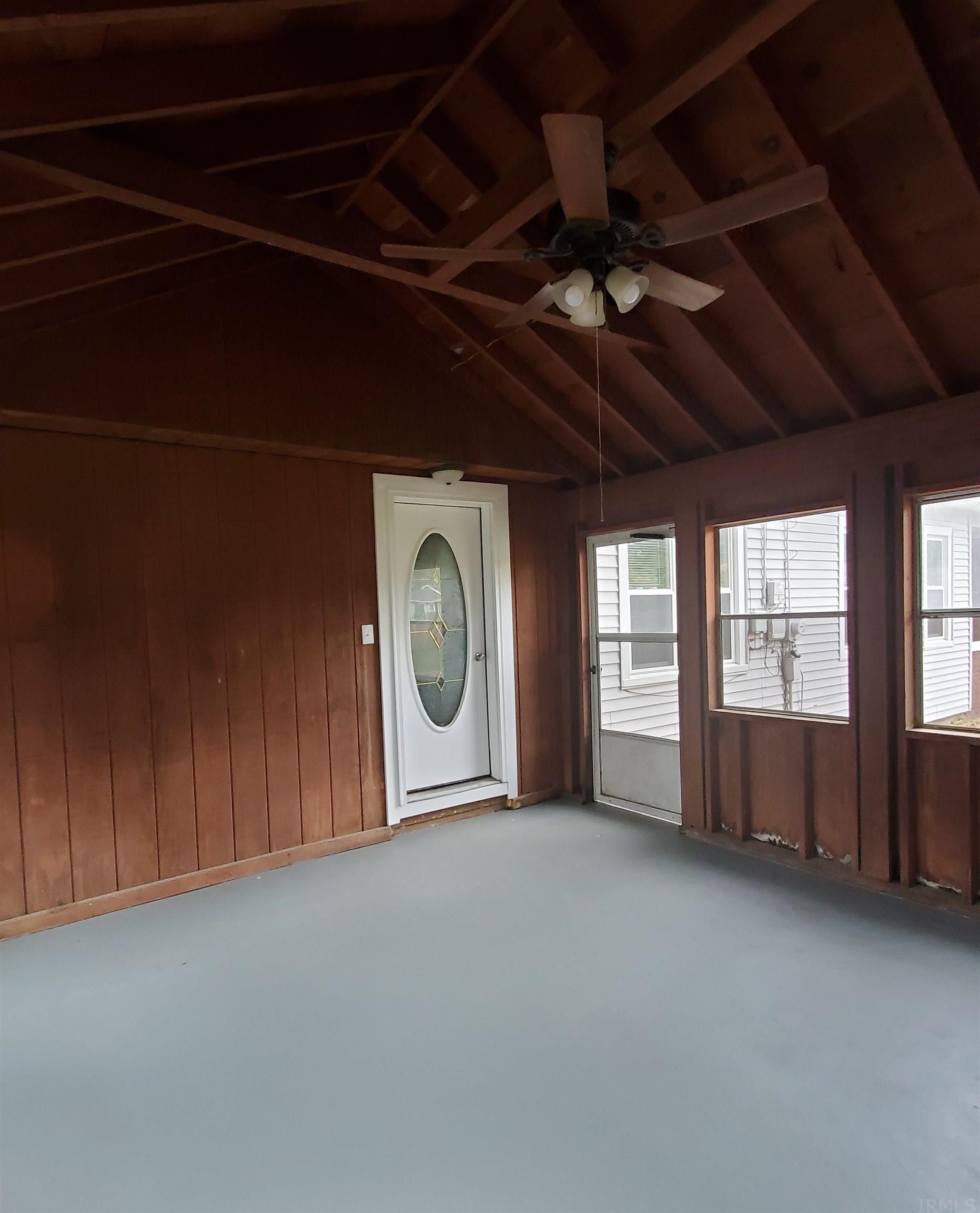 3840 Herrmann Road Evansville, IN 47711 - Photo 6 of 27 Gallery Image 6