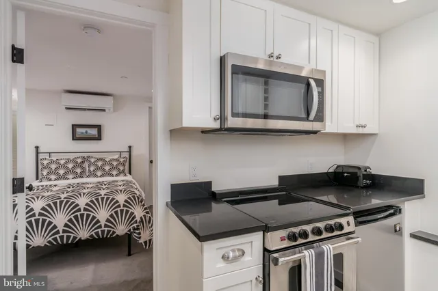 $2,300,000 | 1737 Church Street Northwest, Washington, DC 20036