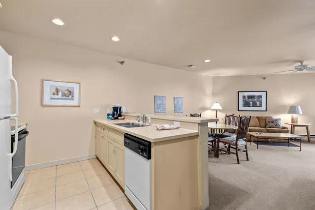 $309,800 | 107 North 1st Avenue, Unit 223/225, Sturgeon Bay, WI 54235