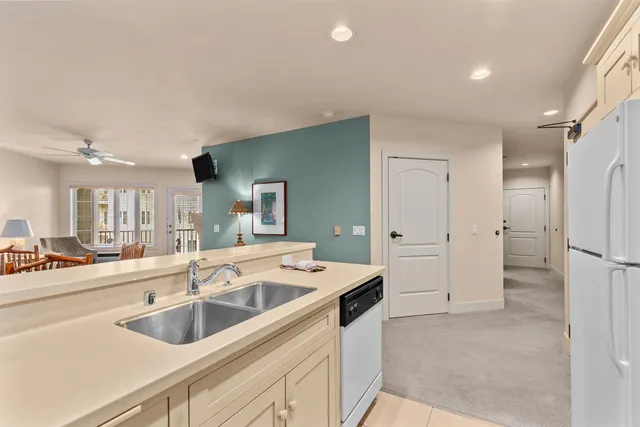 $309,800 | 107 North 1st Avenue, Unit 223/225, Sturgeon Bay, WI 54235