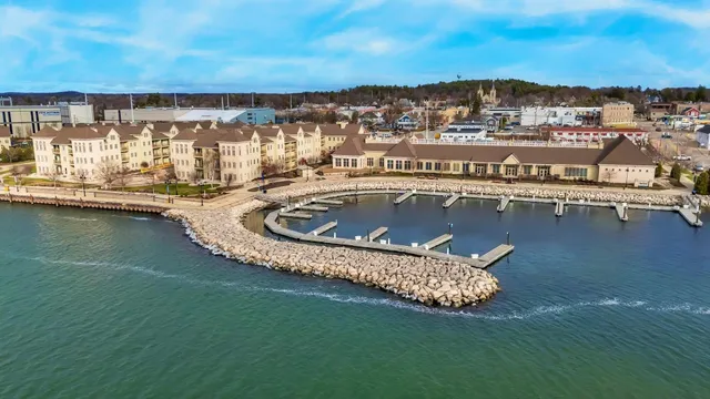 $309,800 | 107 North 1st Avenue, Unit 223/225, Sturgeon Bay, WI 54235