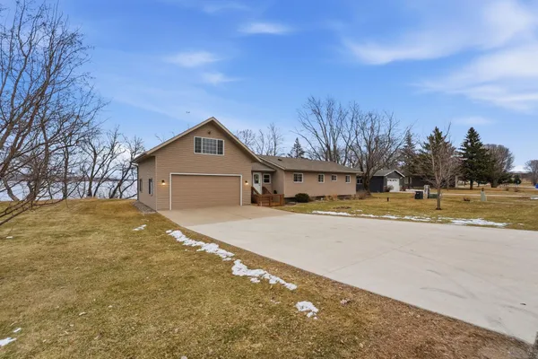 $689,500 | 14121 Schuelke Beach Road Northwest, Miltona, MN 56354
