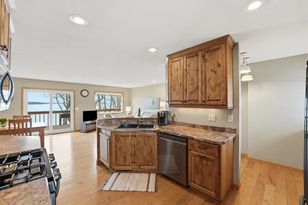 $689,500 | 14121 Schuelke Beach Road Northwest, Miltona, MN 56354