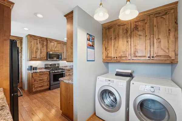 $689,500 | 14121 Schuelke Beach Road Northwest, Miltona, MN 56354