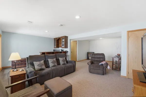 $689,500 | 14121 Schuelke Beach Road Northwest, Miltona, MN 56354