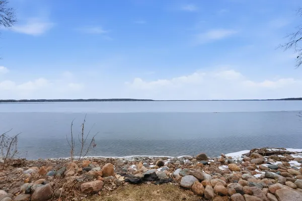 $689,500 | 14121 Schuelke Beach Road Northwest, Miltona, MN 56354