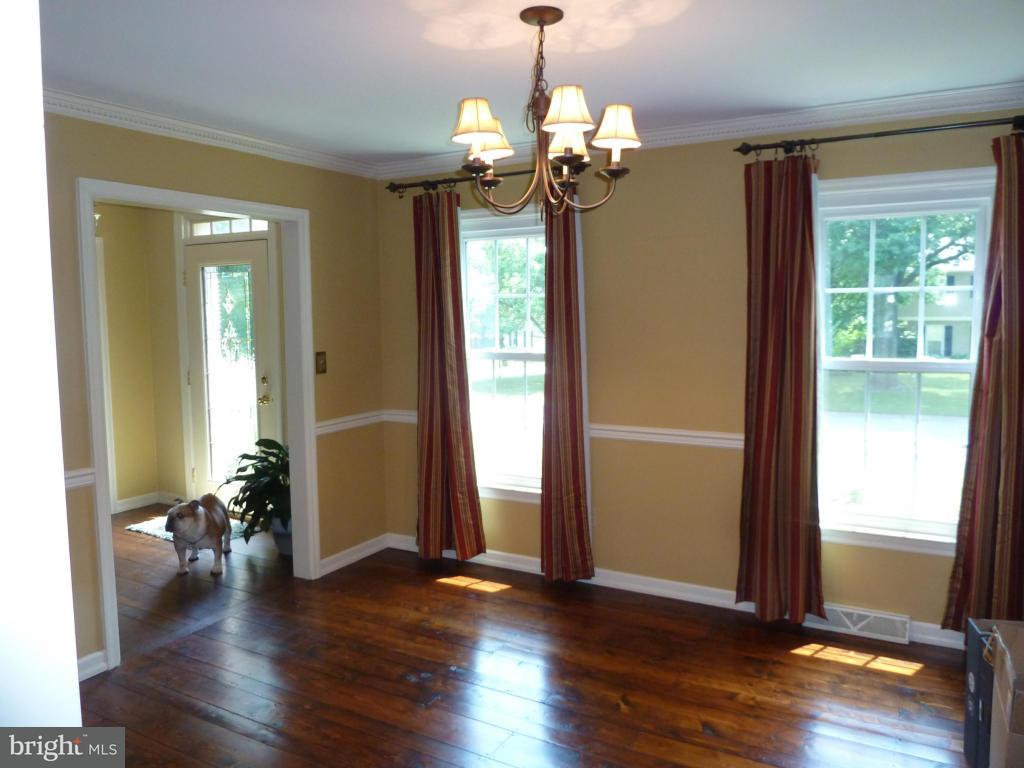 1117 Old Eagle Road Lancaster, PA 17601 - Photo 3 of 33 Gallery Image 3