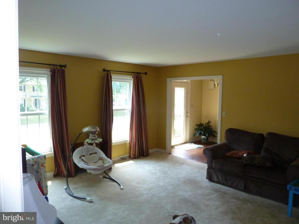 1117 Old Eagle Road Lancaster, PA 17601 - Photo 9 of 33 Gallery Image 9