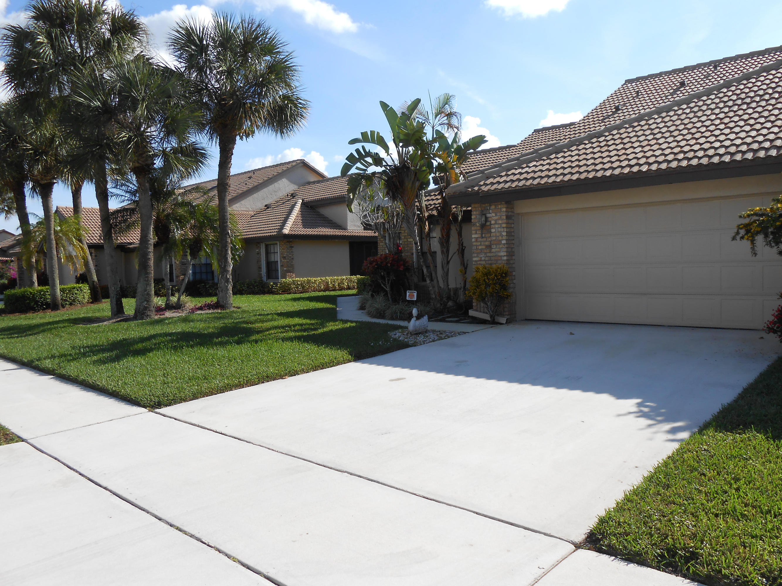 8081 Cassia Drive Boynton Beach, FL 33472 - Photo 16 of 25 2015 032