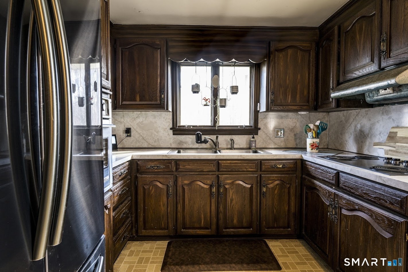 169 Cedar Street Middlefield, CT 06481 - Photo 7 of 11