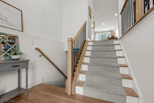 a view of entryway and hall