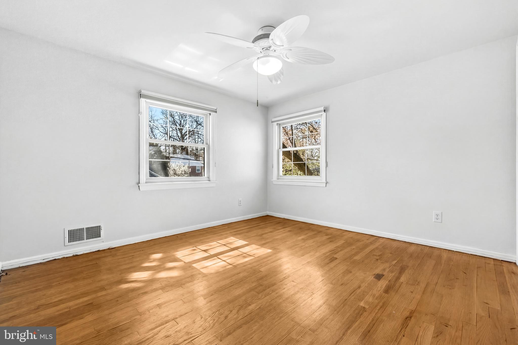 2502 Hughes Road Hyattsville, MD 20783 - Photo 22 of 37