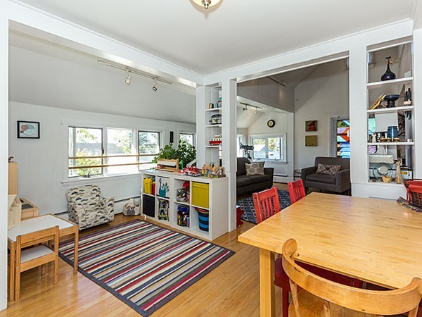 33 R Gardner Road, Unit 2 Nahant, MA 01908 - Photo 7 of 19 Gallery Image 7