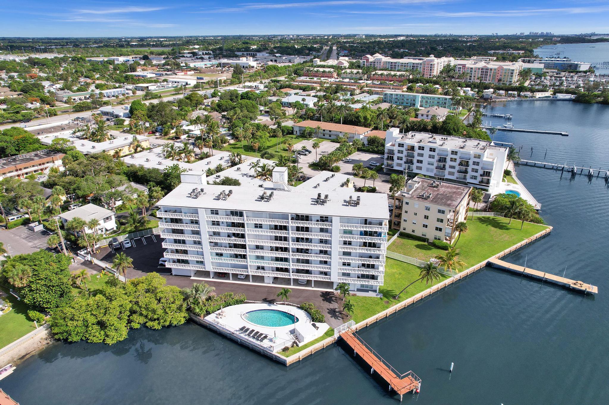 231 East Lantana Road, Unit 204 Lantana, FL 33462 - Photo 3 of 63 DJI_0580