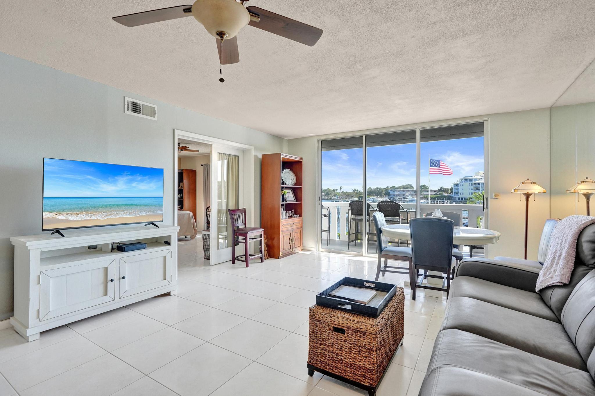 231 East Lantana Road, Unit 204 Lantana, FL 33462 - Photo 43 of 63 DSC06719