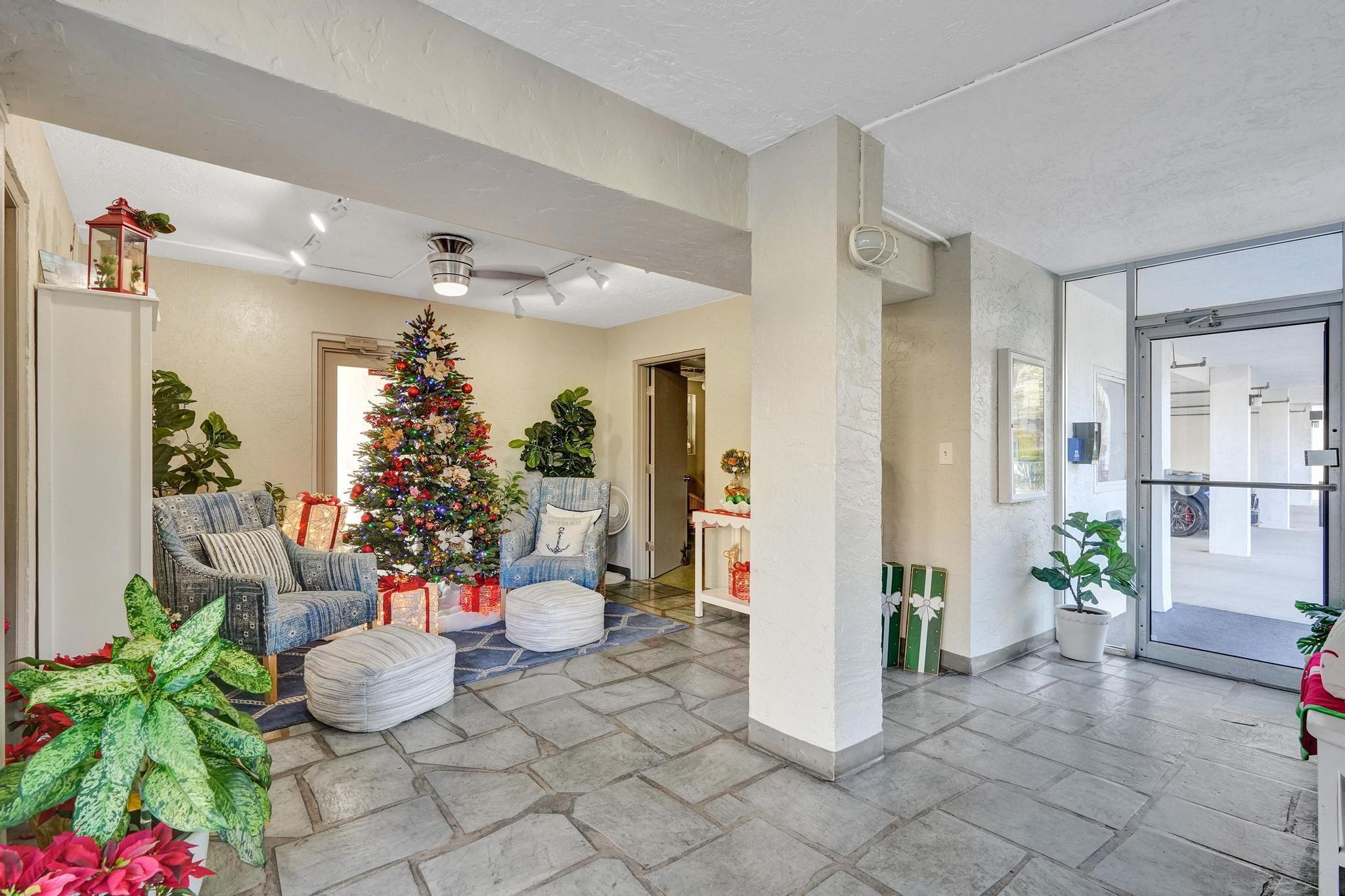 231 East Lantana Road, Unit 204 Lantana, FL 33462 - Photo 51 of 63 DSC06764