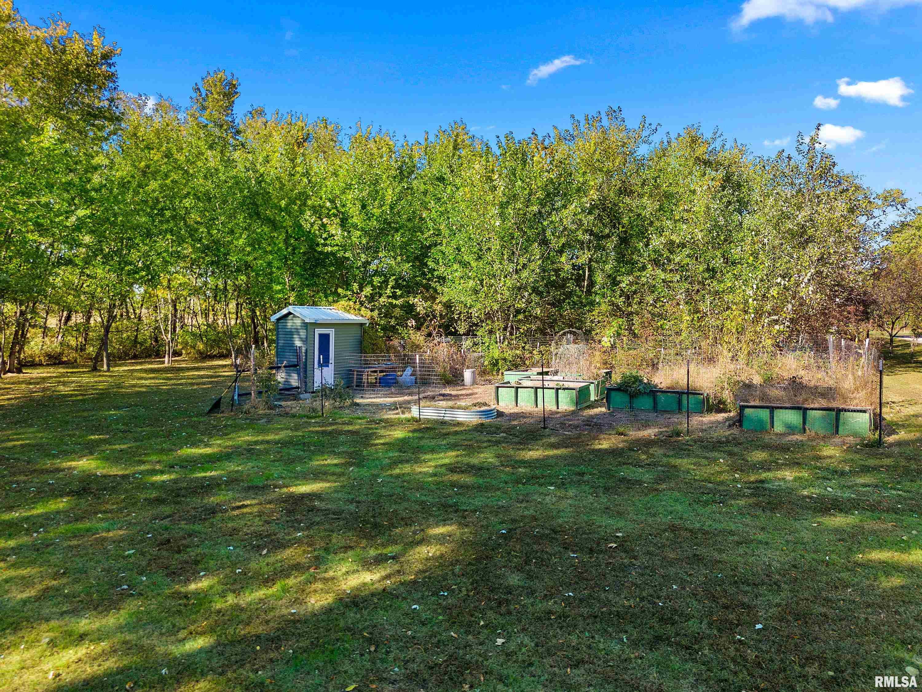 29353 North Bitner Road Glasford, IL 61533 - Photo 19 of 55