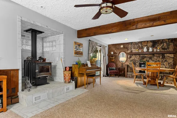 $567,000 | 29353 North Bitner Road, Glasford, IL 61533